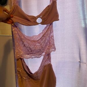 OUTCAST CALISTA MINI DRESS IN LILAC size L.